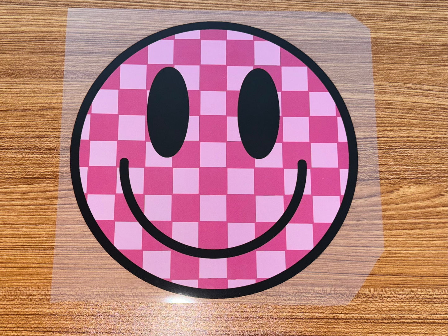 SMILEY FACE CHECKERED DARK PINK & LIGHT PINK PRINT