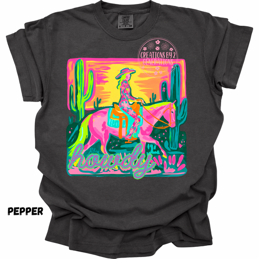HOWDY WITH HORSE & COWGIRL PRINT (YOUTH)