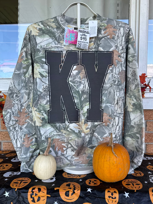 KY CAMO SWEATSHIRT PREORDER