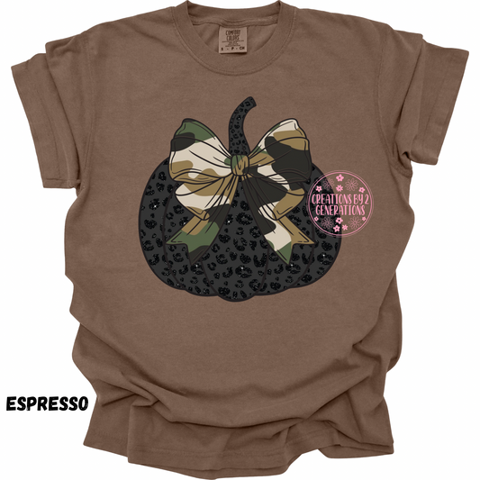 BLACK LEOPARD PUMPKIN WITH CAMO BOW PRINT