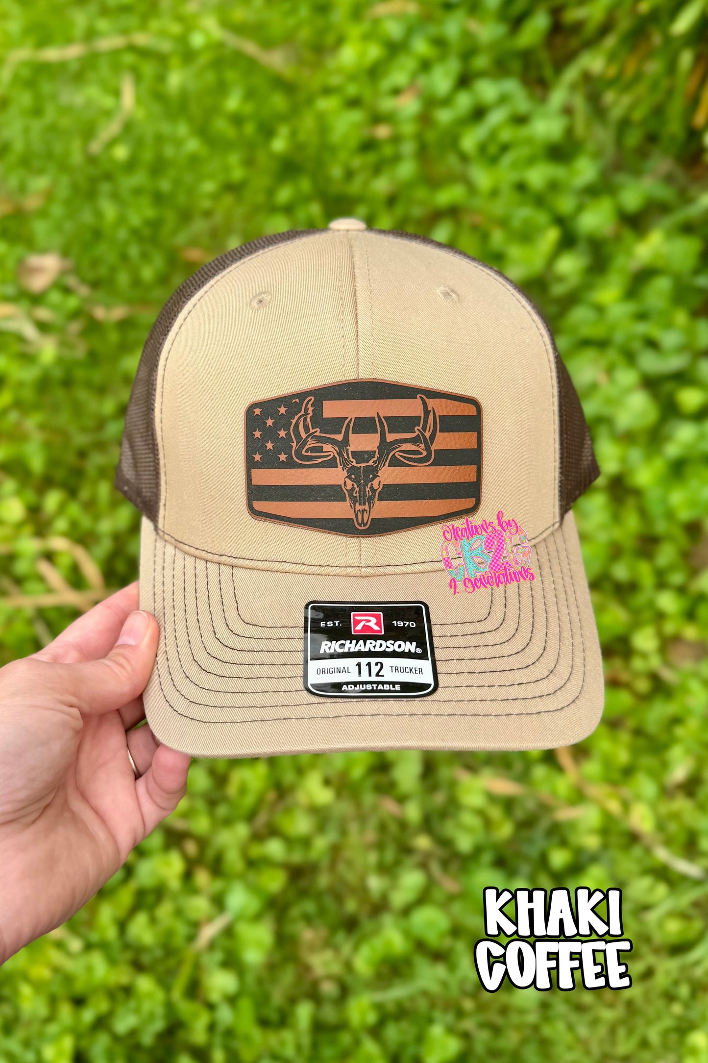 SKULL WITH FLAG HAT (BROWN BACK)