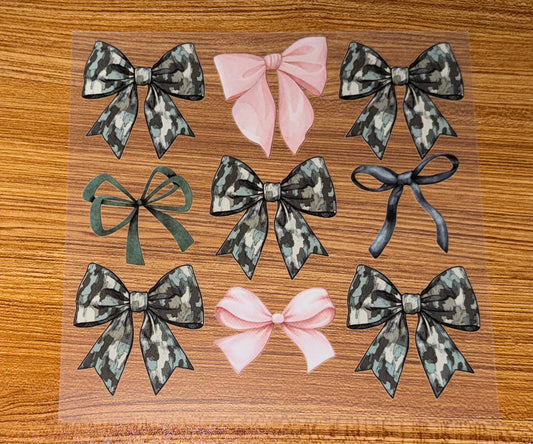 PINK CAMO BOWS PRINT