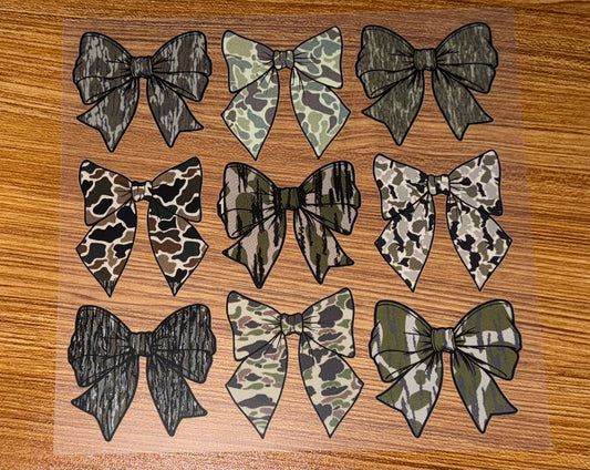 CAMO BOWS PRINT